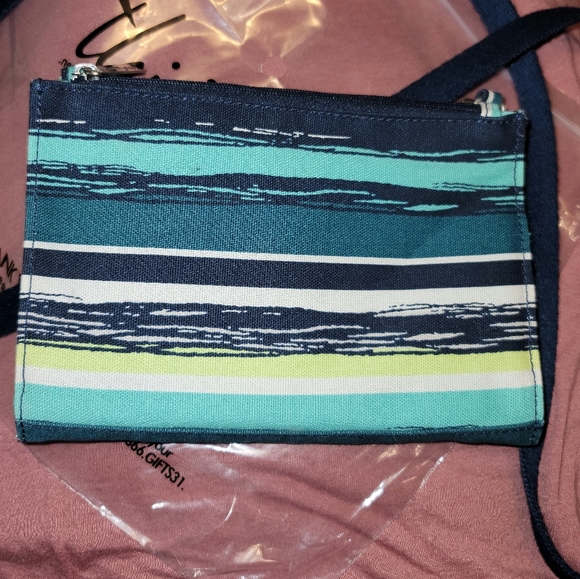 thirty-one Handbags - Thirty-One Cross Town Wallet